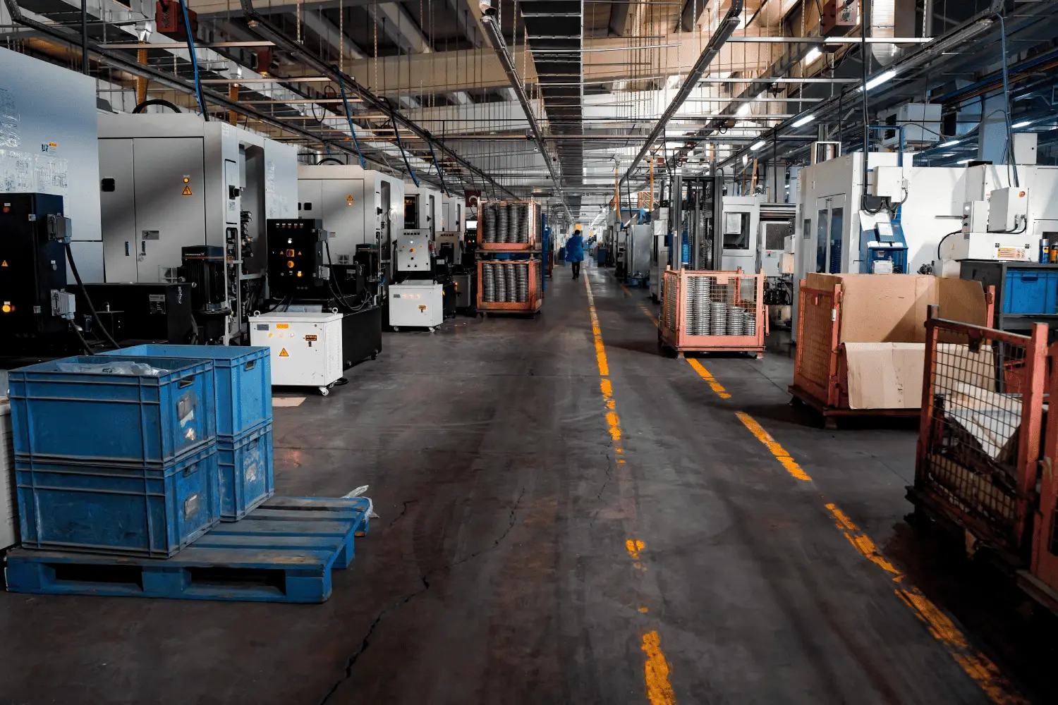 Industrial plastic manufacturing equipment